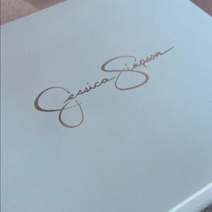 Jessica Simpson Cream Gift Box